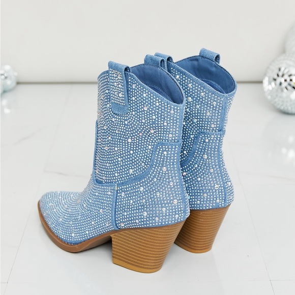 Sold Out - Picture 2 of 7